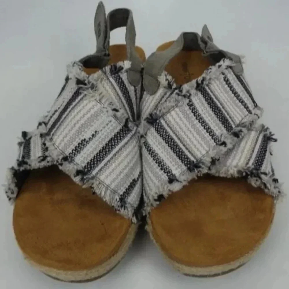 Minnetonka Multi Laredo Breeze Sandals Size 10